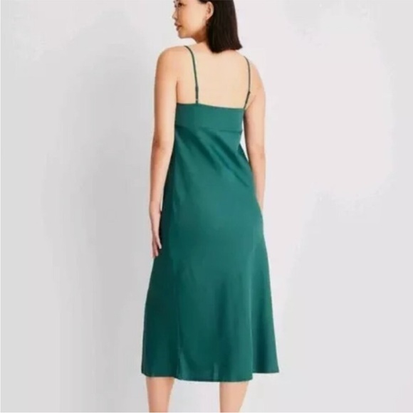 A New Day Emerald Green Midi Satin Slip Dress M Medium Adjustable Straps - Picture 2 of 10